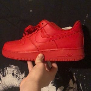 tripple red AF1